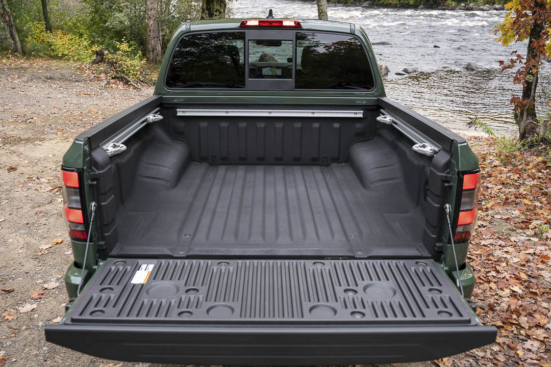 vue de la boîte de chargement du Nissan Frontier 2022