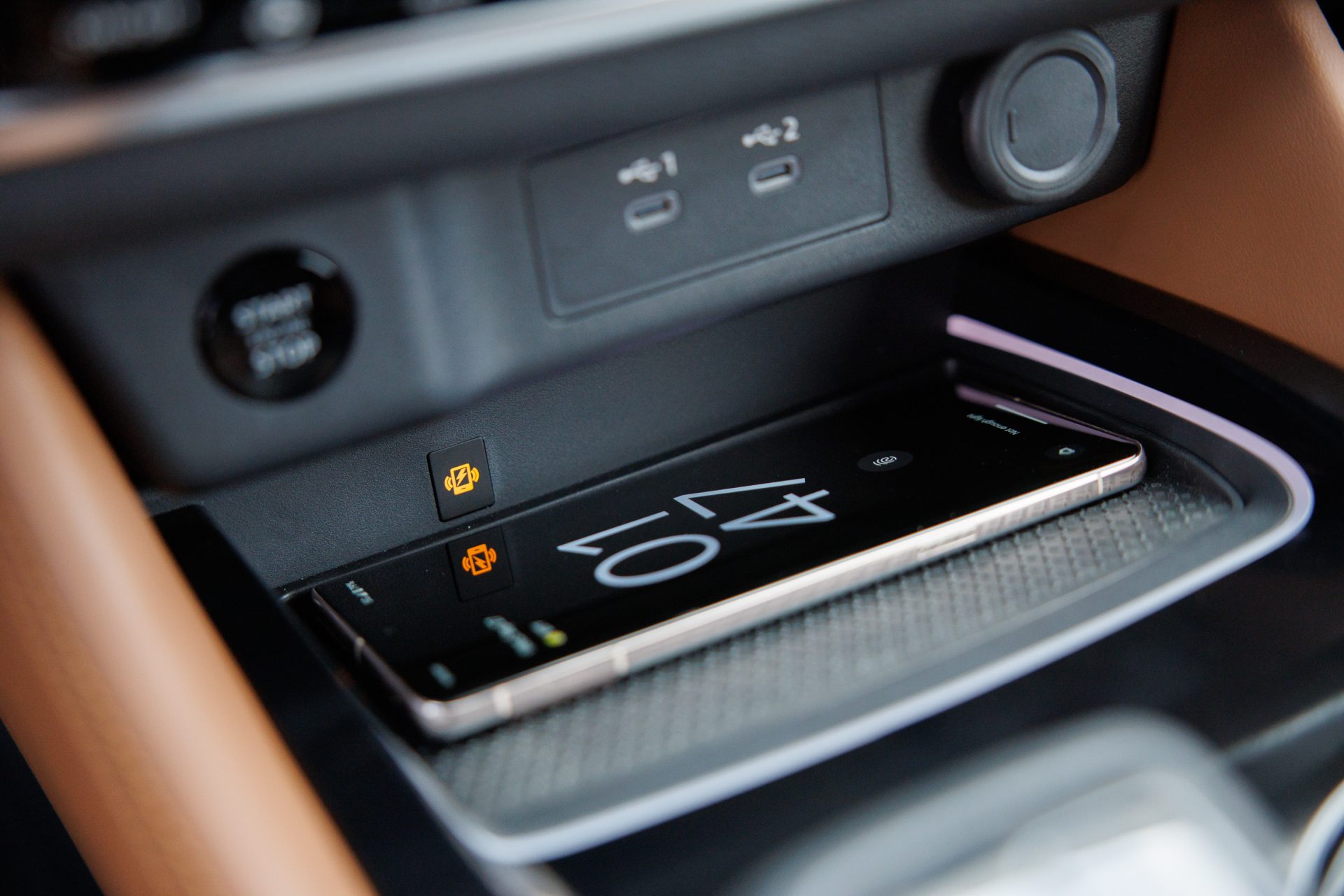 Nissan Trois-Rivieres - Rogue 2025 - recharge telephone intelligent